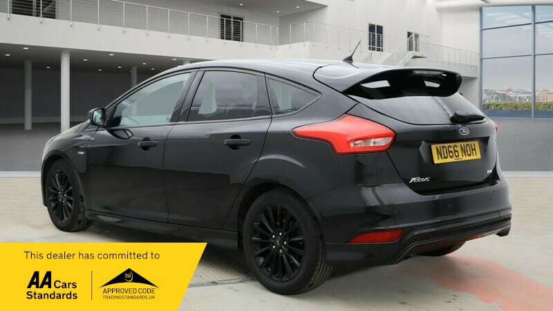 Used Ford Focus 2016 for sale - 77622110: Photo 3