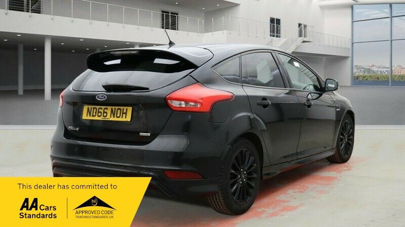 Used Ford Focus 2016 for sale - 77622110: Photo 4