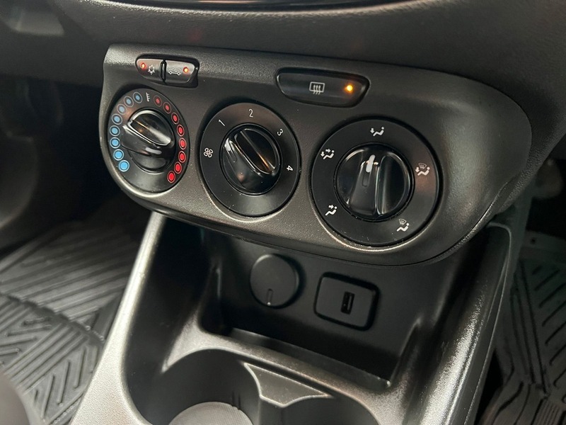 Used Vauxhall Corsa 2016 for sale - 76510469: Photo 35