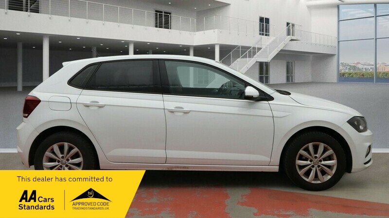 Used Volkswagen Polo 2018 for sale - 77328887: Photo 5