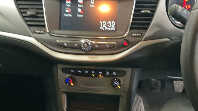 Used Vauxhall Astra 2019 for sale - 76396641: Photo 12