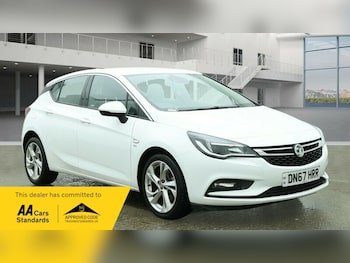 Used Vauxhall Astra 2017 for sale - 77547904: Photo