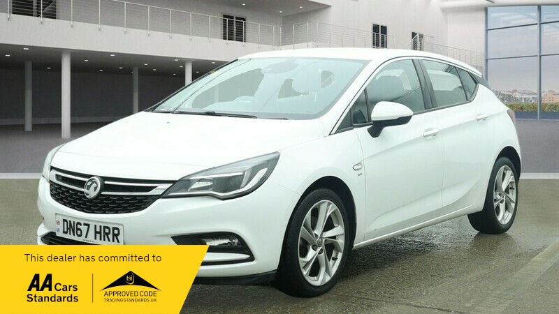 Used Vauxhall Astra 2017 for sale - 77547904: Photo 2