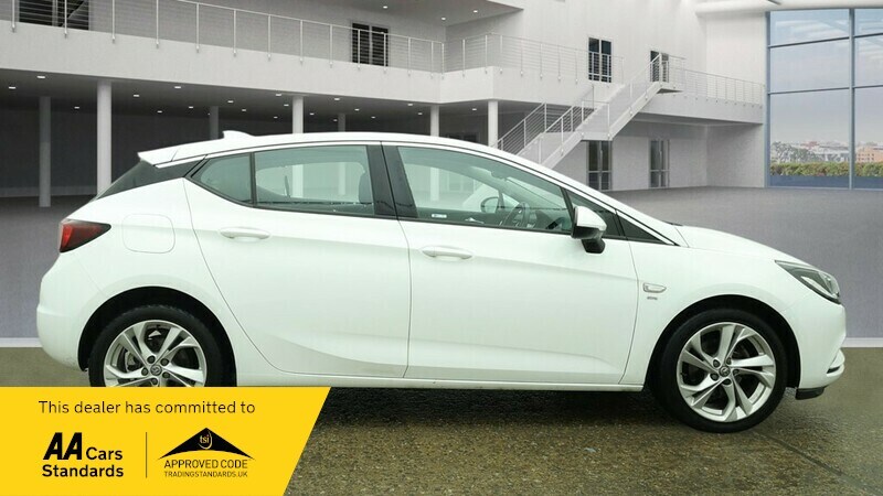 Used Vauxhall Astra 2017 for sale - 77547904: Photo 6