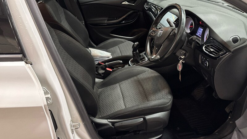 Used Vauxhall Astra 2017 for sale - 77547904: Photo 9