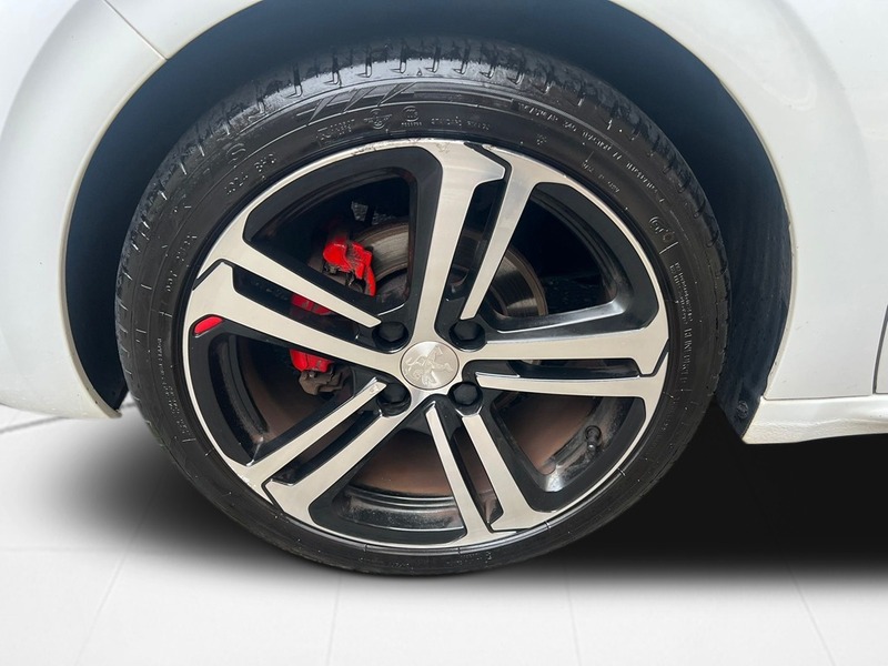 Used Peugeot 208 2017 for sale - 76148452: Photo 22