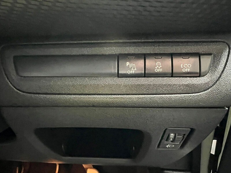 Used Peugeot 208 2017 for sale - 76148452: Photo 44