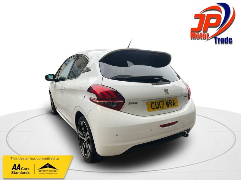 Used Peugeot 208 2017 for sale - 76148452: Photo 9