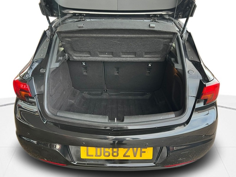 Used Vauxhall Astra 2018 for sale - 76950884: Photo 25