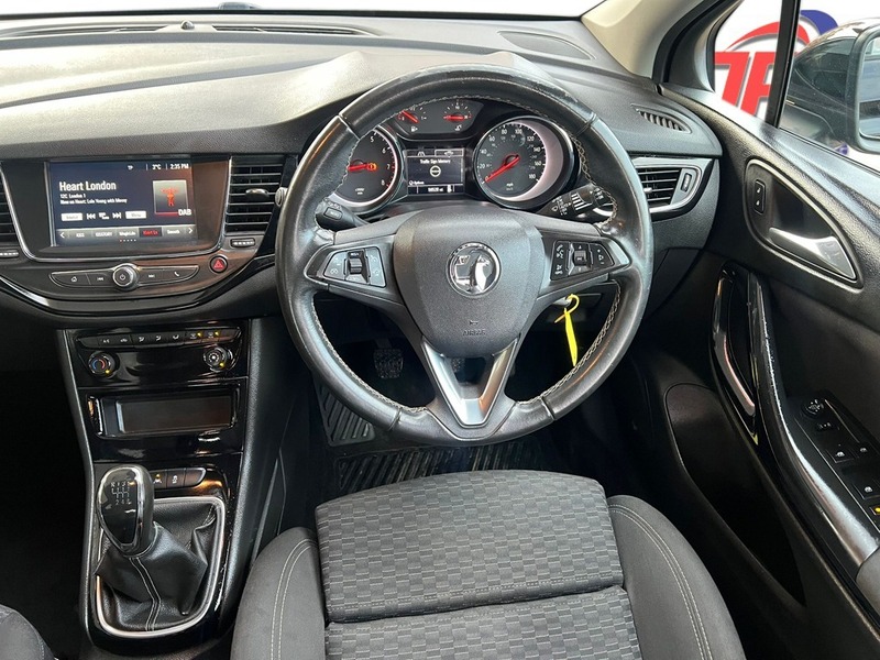 Used Vauxhall Astra 2018 for sale - 76950884: Photo 32