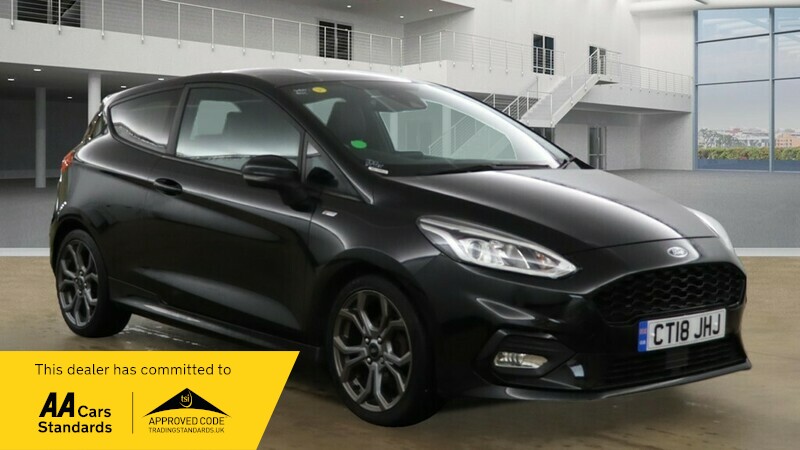 Used Ford Fiesta 2018 for sale - 76280611: Photo 1