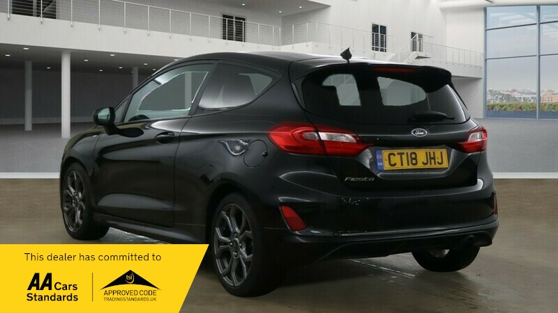 Used Ford Fiesta 2018 for sale - 76280611: Photo 3