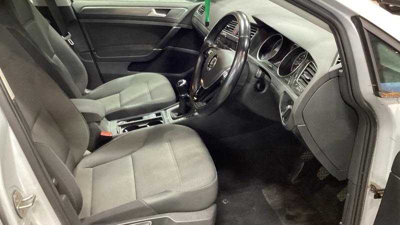 Used Volkswagen Golf 2018 for sale - 76643127: Photo 11