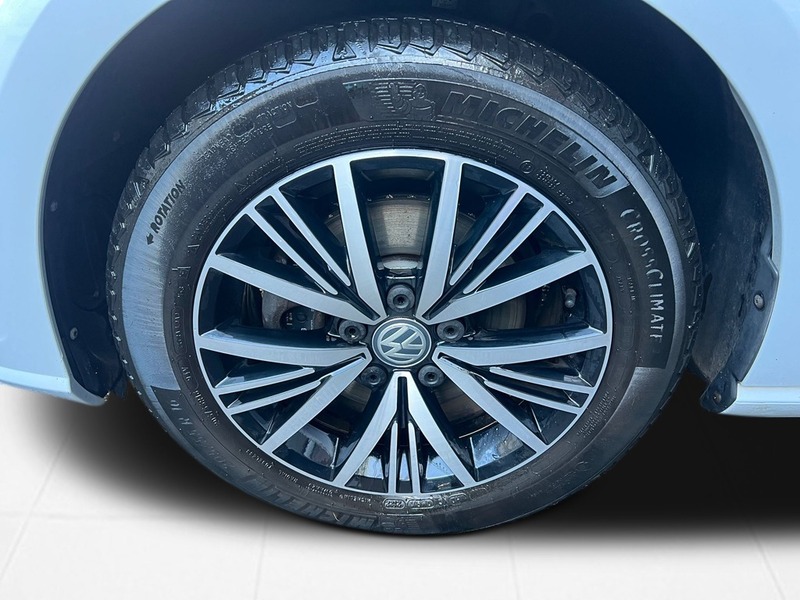 Used Volkswagen Golf 2018 for sale - 76643127: Photo 20