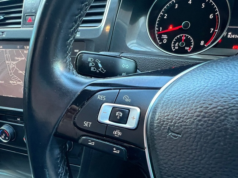 Used Volkswagen Golf 2018 for sale - 76643127: Photo 44