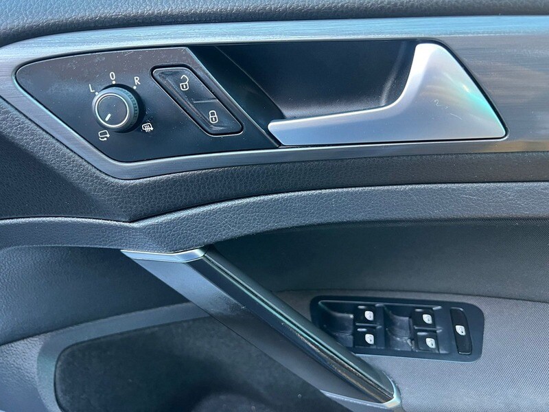 Used Volkswagen Golf 2018 for sale - 76643127: Photo 47