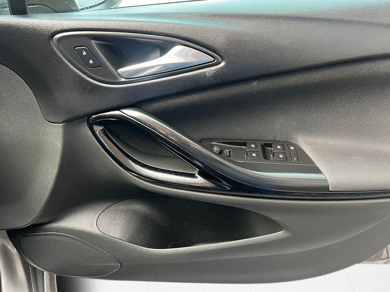 Used Vauxhall Astra 2016 for sale - 76211025: Photo 21