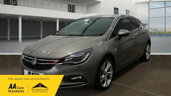 Used Vauxhall Astra 2016 for sale - 76211025: Photo 2