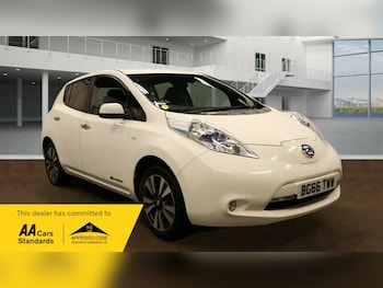 2016 - 80kW Tekna 24kWh 5dr Auto