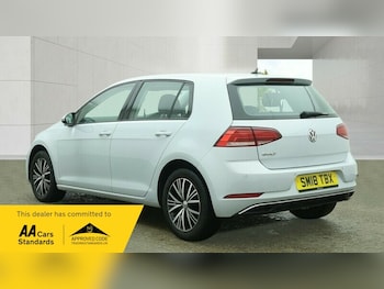 Used Volkswagen Golf 2018 for sale - 78345299: Photo