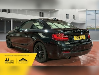 Used BMW 2 Series 2016 for sale - 77655912: Photo