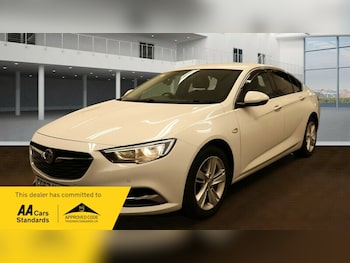 Used Vauxhall Insignia 2017 for sale - 75878092: Photo