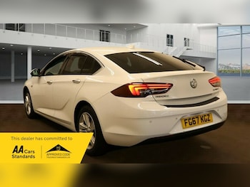 Used Vauxhall Insignia 2017 for sale - 75878092: Photo