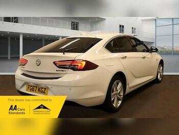 Used Vauxhall Insignia 2017 for sale - 75878092: Photo