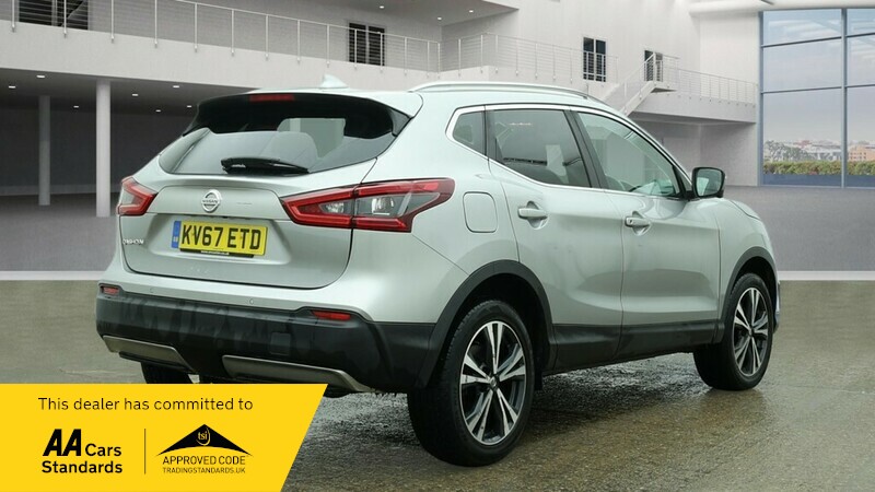 Used Nissan Qashqai 2017 for sale - 77547969: Photo 4