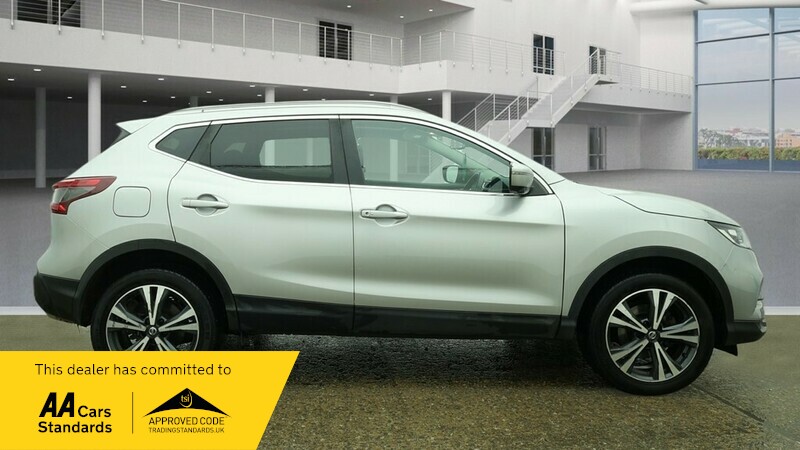 Used Nissan Qashqai 2017 for sale - 77547969: Photo 5