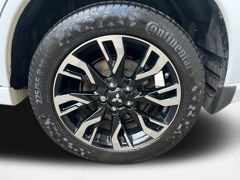Used Mitsubishi Outlander 2015 for sale - 75924418: Photo 25