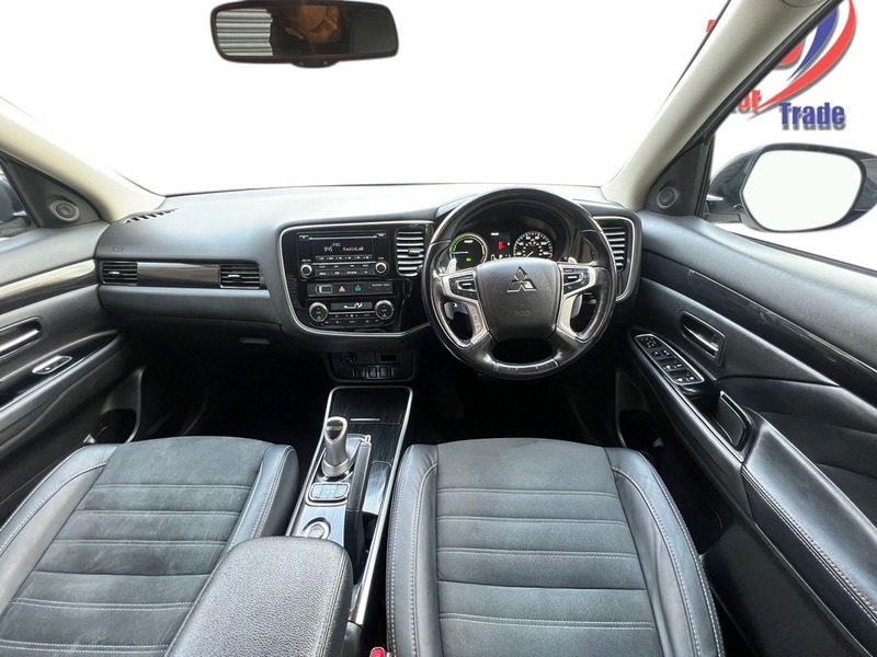 Used Mitsubishi Outlander 2015 for sale - 75924418: Photo 31