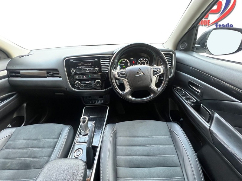 Used Mitsubishi Outlander 2015 for sale - 75924418: Photo 32