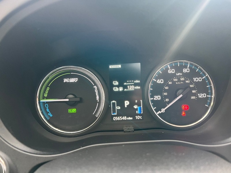 Used Mitsubishi Outlander 2015 for sale - 75924418: Photo 46