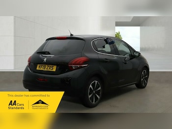 Used Peugeot 208 2019 for sale - 78345272: Photo