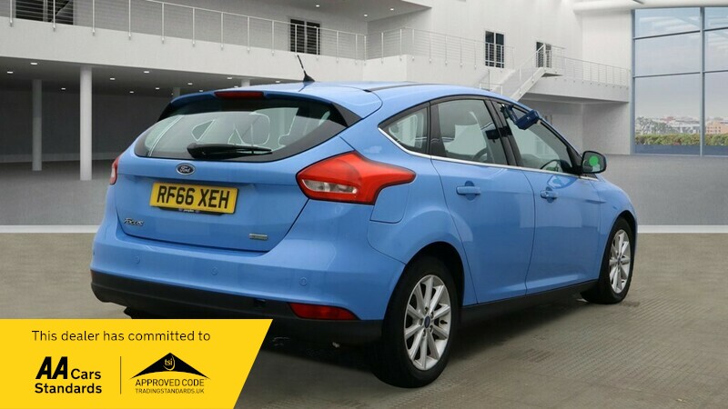 Used Ford Focus 2017 for sale - 76643142: Photo 3
