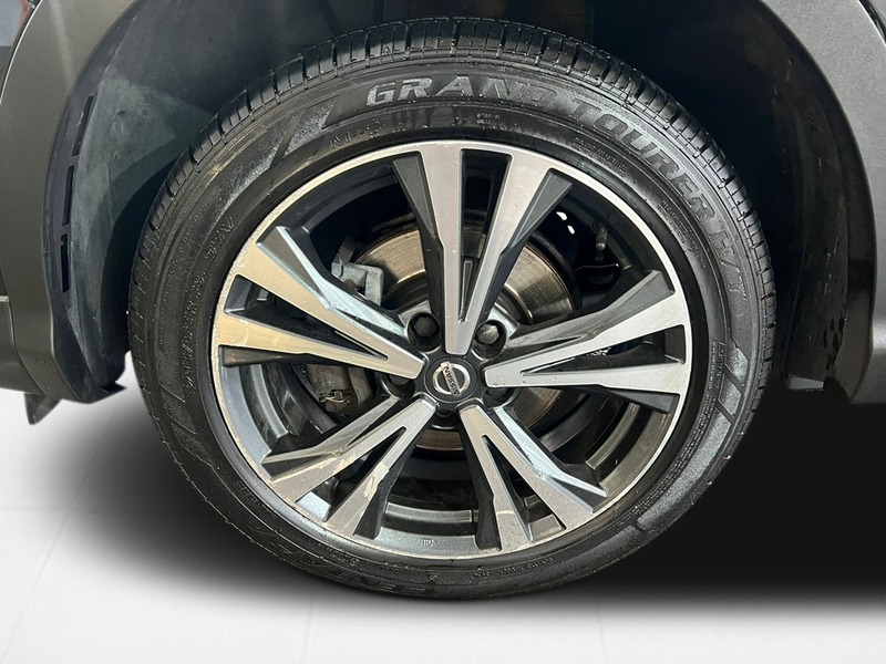 Used Nissan Qashqai 2017 for sale - 75833289: Photo 24