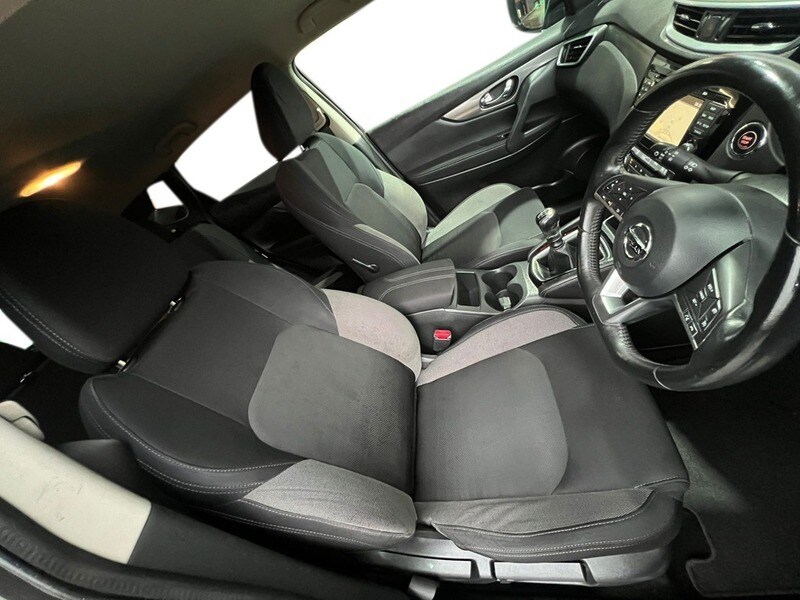 Used Nissan Qashqai 2017 for sale - 75833289: Photo 30