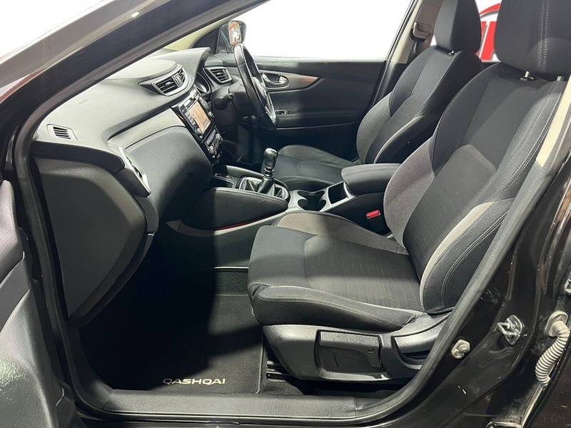 Used Nissan Qashqai 2017 for sale - 75833289: Photo 31