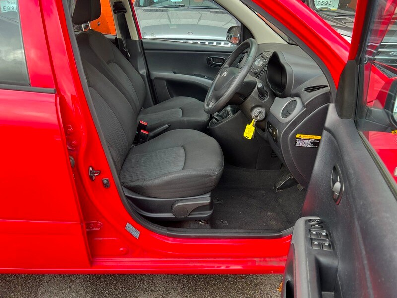 Used Hyundai i10 2012 for sale - 76346120: Photo 5