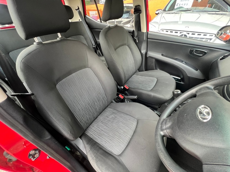 Used Hyundai i10 2012 for sale - 76346120: Photo 8
