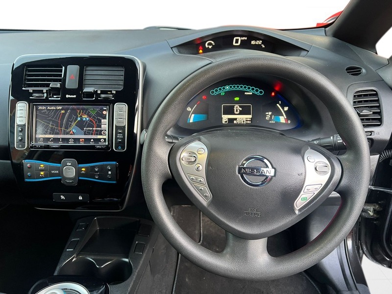 Used Nissan Leaf 2017 for sale - 77213201: Photo 29