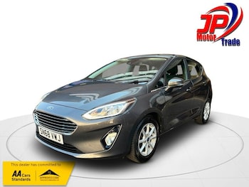 Used Ford Fiesta 2018 for sale - 79331400: Photo