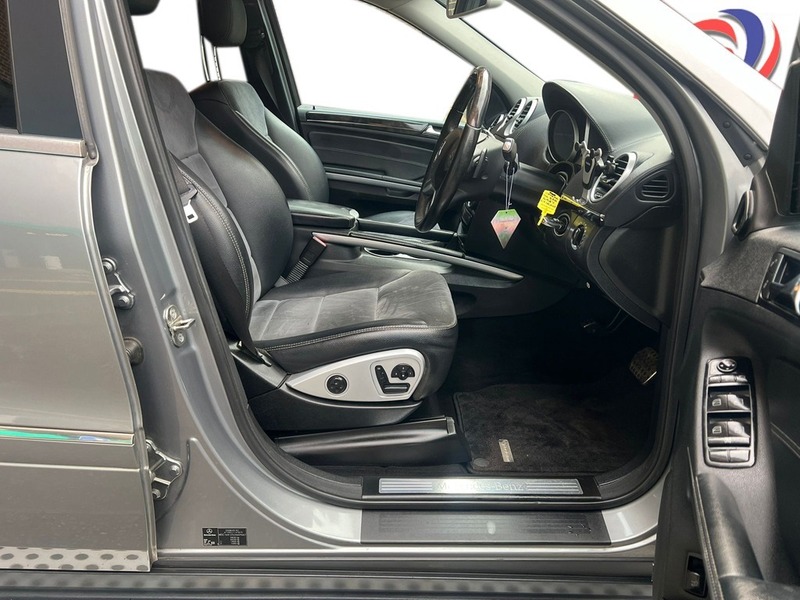 Used Mercedes-Benz M Class 2010 for sale - 76236330: Photo 27