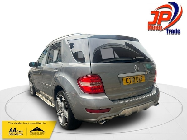 Used Mercedes-Benz M-Class 2010 for sale - 76236330: Photo 8