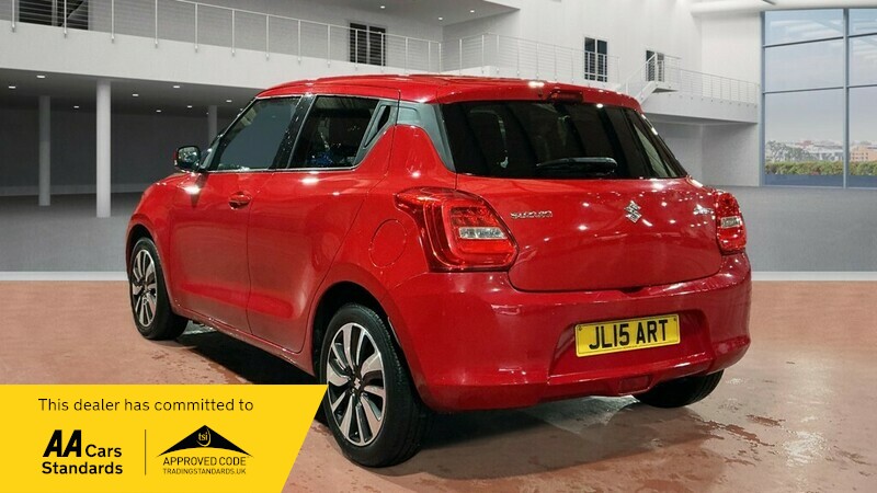 Used Suzuki Swift 2018 for sale - 76583046: Photo 2