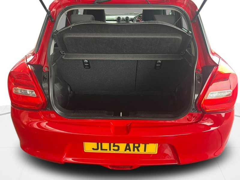 Used Suzuki Swift 2018 for sale - 76583046: Photo 44