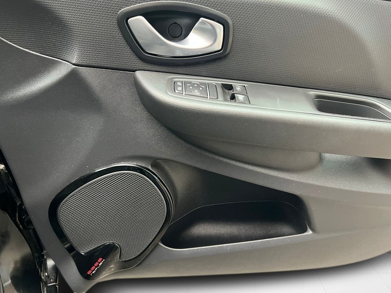 Used Renault Clio 2018 for sale - 75986958: Photo 23