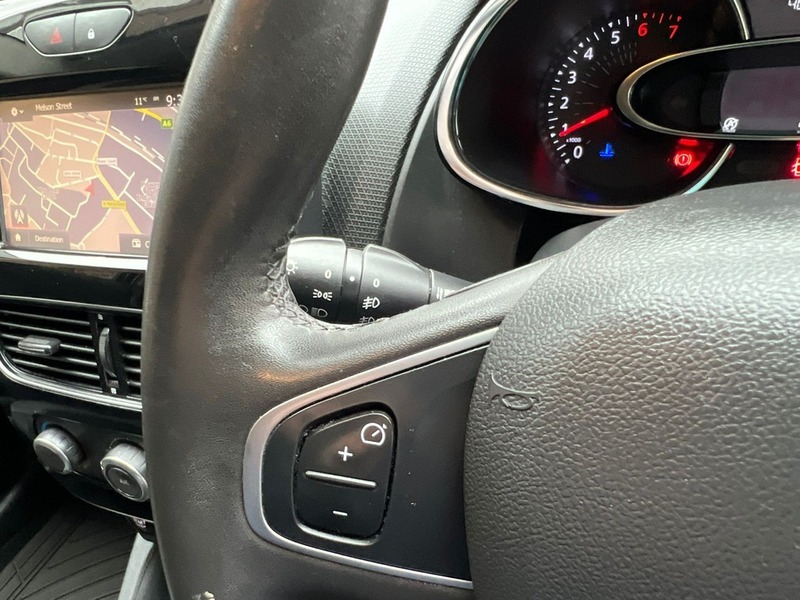 Used Renault Clio 2018 for sale - 75986958: Photo 31