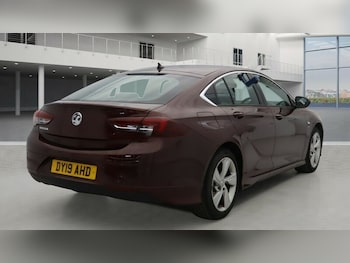 Used Vauxhall Insignia 2019 for sale - 76583039: Photo